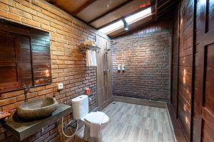 Phòng Deluxe Giường Đôi/2 Giường Đơn (Deluxe Double or Twin Room)