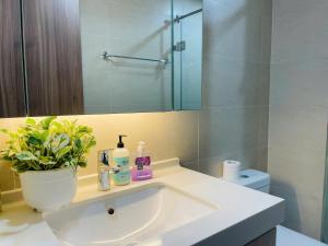 Căn Hộ 2 Phòng Ngủ (Two-Bedroom Apartment)