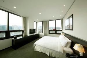 3 Bedroom Deluxe