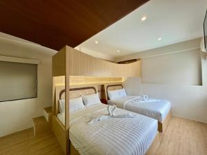 Suite Gia Đình Deluxe (Deluxe Family Suite)
