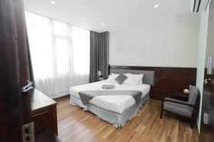 Suite Nhìn Ra Thành Phố (Suite with City View)