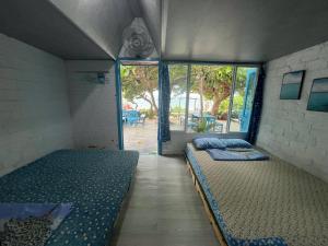Phòng 4 Người Nhìn Ra Biển (Quadruple Room with Sea View)