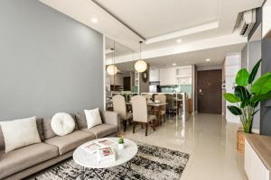 Suite 2 Phòng Ngủ (Two-Bedroom Suite)