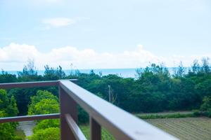 Phòng Giường Đôi Nhìn Ra Núi (Double Room with Mountain View)