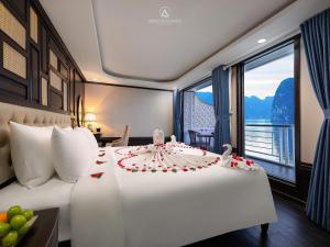 Suite có Ban công. (Suite with Balcony)