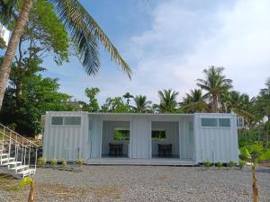 Giường trong Phòng ngủ tập thể 4 người (Bed in 4-Bed Dormitory Room)
