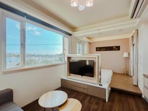Phòng 4 Người Nhìn Ra Biển (Quadruple Room with Sea View)