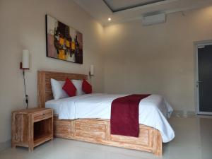 Phòng Deluxe Giường Đôi Có Vòi Sen (Deluxe Double Room with Shower)