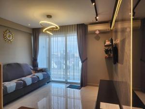 Căn Hộ 2 Phòng Ngủ (Two-Bedroom Apartment)