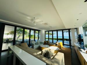 Biệt Thự - Trước Biển (Villa - Beach Front)
