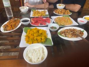 Phòng Tập Thể Nam 8 Giường (8-Bed Male Dormitory Room)