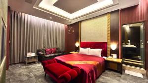 Standard Double Room (Check-in after 23:00)