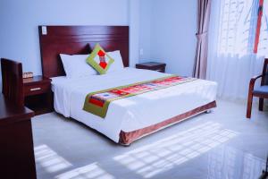 Phòng Giường Đôi Có Sân Hiên (Double Room with Terrace)