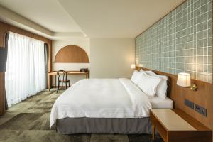 Phòng Deluxe Giường Đôi Có Bồn Tắm (Deluxe Double Room with Bath)