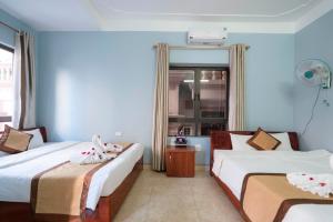 Phòng Bốn Người Có Phòng Tắm Riêng (Quadruple Room with Private Bathroom)