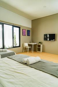 Phòng Comfort 3 Người Có Vòi Sen (Comfort Triple Room with Shower)