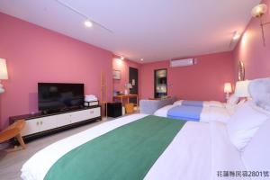Phòng Deluxe 4 người (Deluxe Quadruple Room)