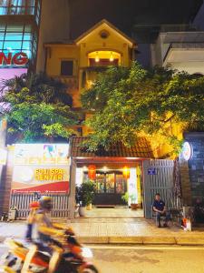 Căn Hộ 1 Phòng Ngủ Có Khu Vườn (One-Bedroom Apartment with Garden)