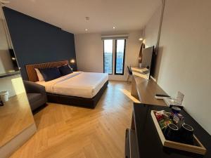 Phòng Deluxe Có Giường Cỡ King (Deluxe King Room)