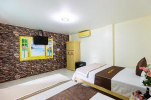 Phòng 4 Người (Quadruple Room)