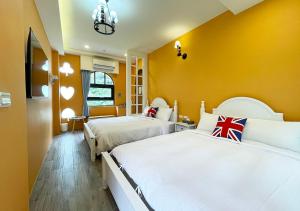 Phòng 4 Người Có Bồn Tắm (Quadruple Room with Bath)