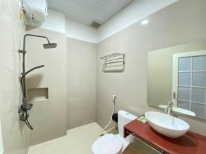 Phòng Đôi Loại Sang (Deluxe Double Room)