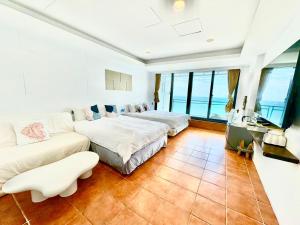Phòng gia đình hướng biển (Family Sea View)