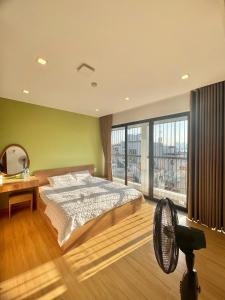 Studio Nhìn ra hồ (Studio with Lake View)