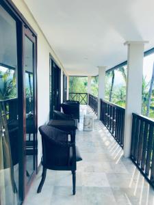 Kopi - Four Bedroom Villa with City and Mountain Views