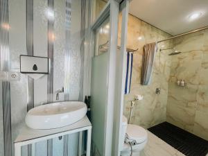 Phòng Loại Sang Giường Đôi (Deluxe Double Room)