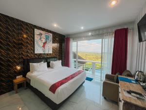 Phòng Loại Sang Giường Đôi (Deluxe Double Room)