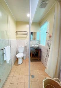 Phòng Tiêu Chuẩn 4 Người (Standard Quadruple Room)