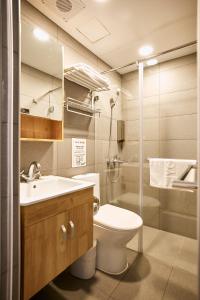 Phòng Đôi Tiêu chuẩn có cửa sổ (Standard Double Room with Window)