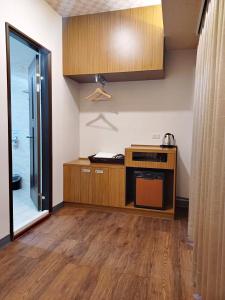 Phòng Giường Đôi Hạng Bình Dân (Budget Double Room)