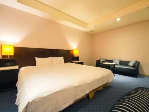 Phòng giường đôi không có cửa sổ (Double Room without Window)