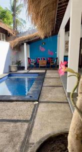 Biệt Thự Có Hồ Bơi Riêng (Villa with Private Pool)