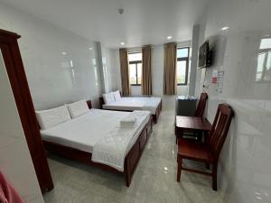 Phòng 4 Người (Quadruple Room)