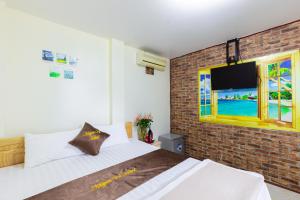 Phòng Giường Đôi Có Phòng Tắm Riêng (Double Room with Private Bathroom)