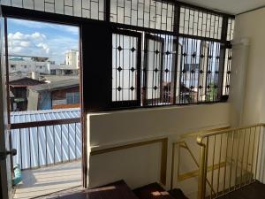 Giường Trong Phòng Ngủ Tập Thể Cho Cả Nam Và Nữ 6 Giường (Bed in 6-Bed Mixed Dormitory Room)