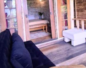 Bungalow Deluxe (Deluxe Bungalow)
