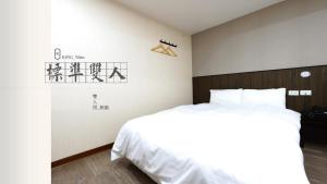 Phòng Đôi Tiêu chuẩn (Không có Cửa sổ) (Standard Double Room (No Windows))