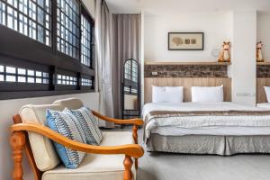 Phòng Deluxe 4 Người (Deluxe Quadruple Room)