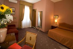 Superior Double Room with Balcony room in Hotel Domus Aventina
