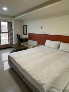 Phòng Đôi Loại Sang (Deluxe Double Room)