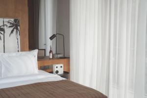 Suite Nhìn Ra Biển (Suite with Sea View)