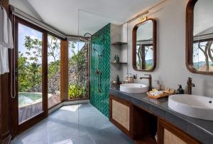 Lều Sang Trọng Có Bể Bơi (Luxury Pool Tent)