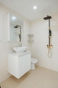 Căn Hộ 2 Phòng Ngủ (Two-Bedroom Apartment)
