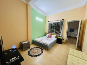 Phòng Tiêu Chuẩn Giường Lớn (Standard King Room)