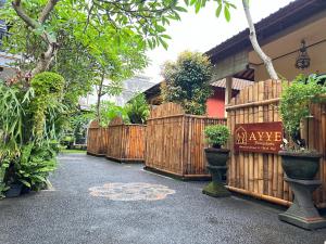 Phòng Tiêu Chuẩn Giường Đôi (Standard Double Room)