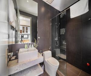Căn Hộ 2 Phòng Ngủ (Two Bedroom Apartment)